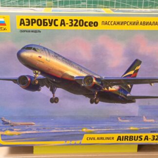 7003 Аэробус A-320 ceo Пассажирский авиалайнер 1/144 Звезда