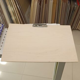 Планшет дер 30*40 гориз с держателем